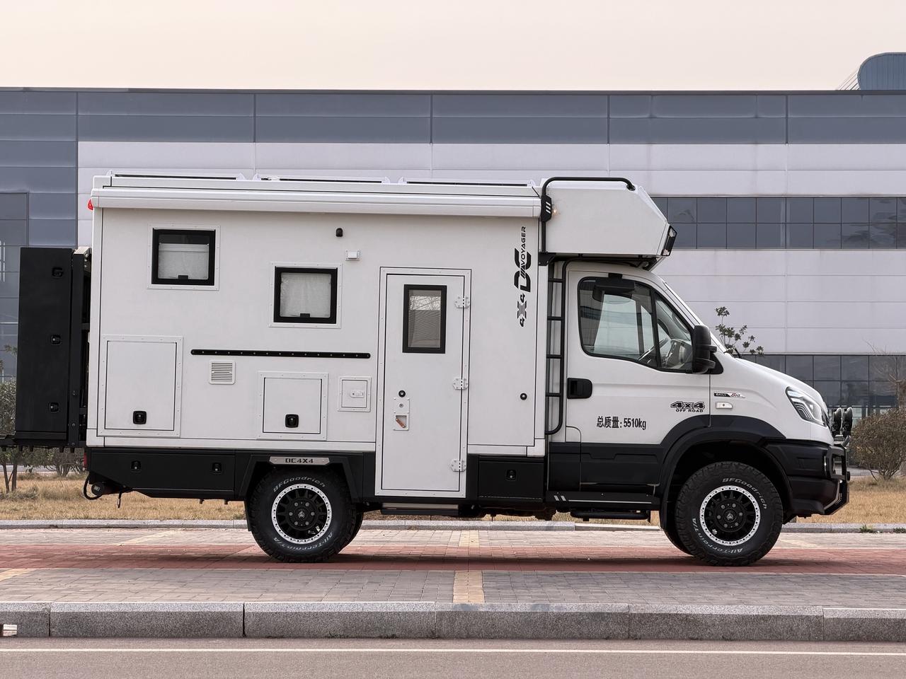 升级轮胎轮毂后征途者越野房车姿态就是不一样！锻造轮毂股、百路驰轮胎、气囊、氮气