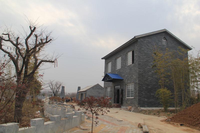 河南新乡这事儿，简直让人惊掉下巴。男子当村主任和支书时，一直给村里垫付资金，被免