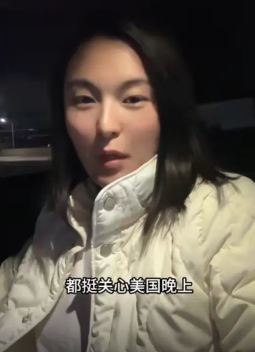 一位身处美国的华裔女子，为了证实美国治安状况良好，竟在半夜跑到公园拍摄视频宣称：
