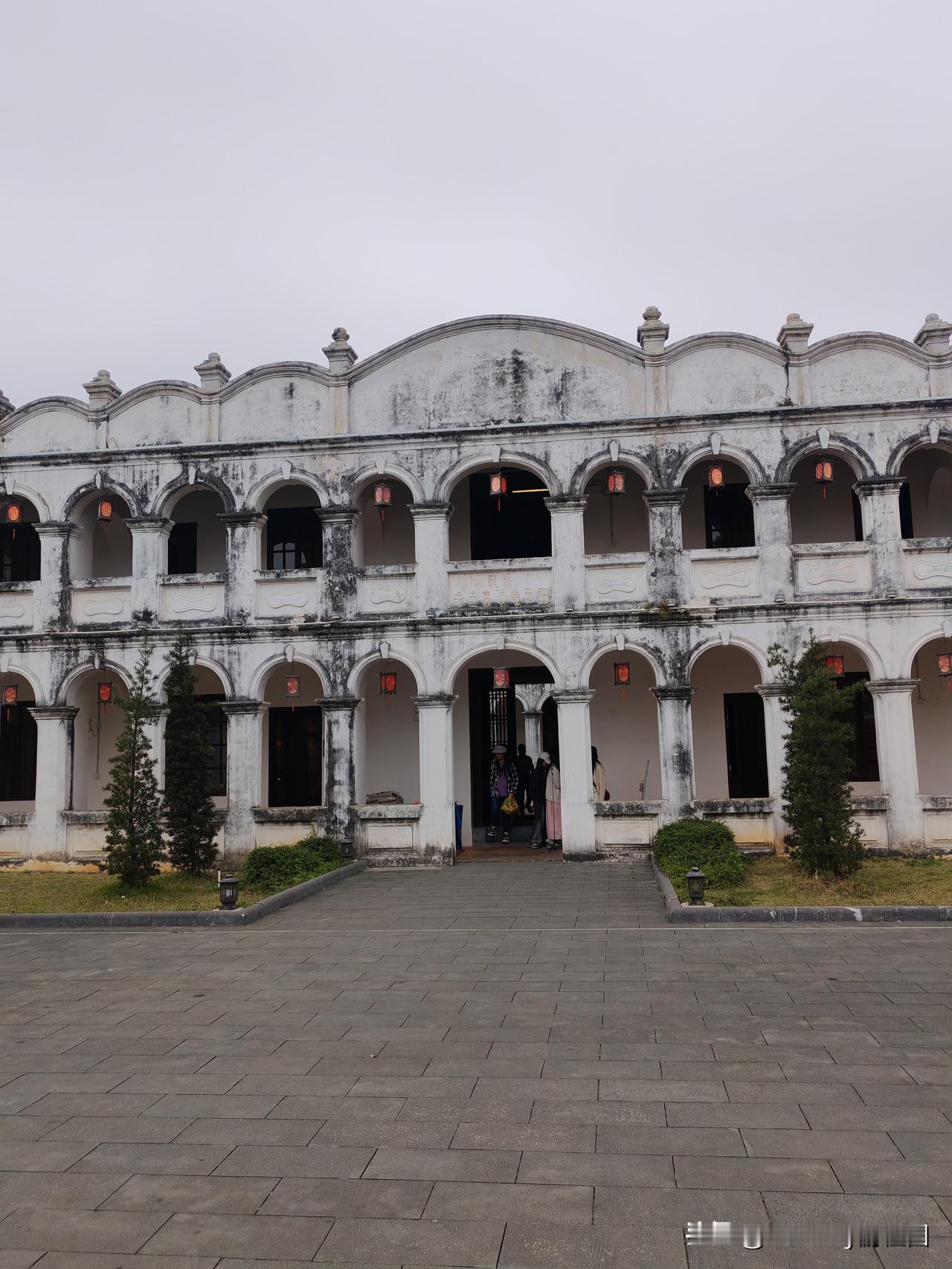 钦州老街开着房车去流浪广西钦州第四站：钦州老街我游完刘永福旧居