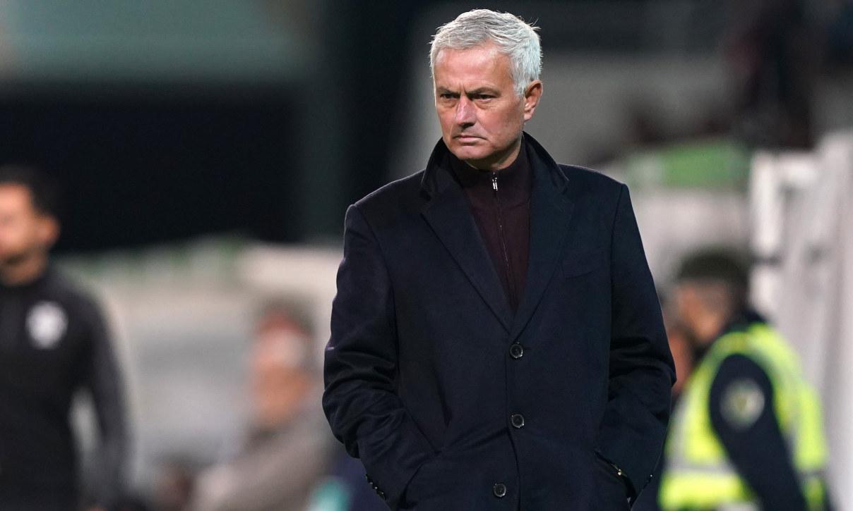 穆里尼奥的大巴车渐入佳境，一场比赛打进四粒进球，还顺便零封对手，那个无所不能的鸟