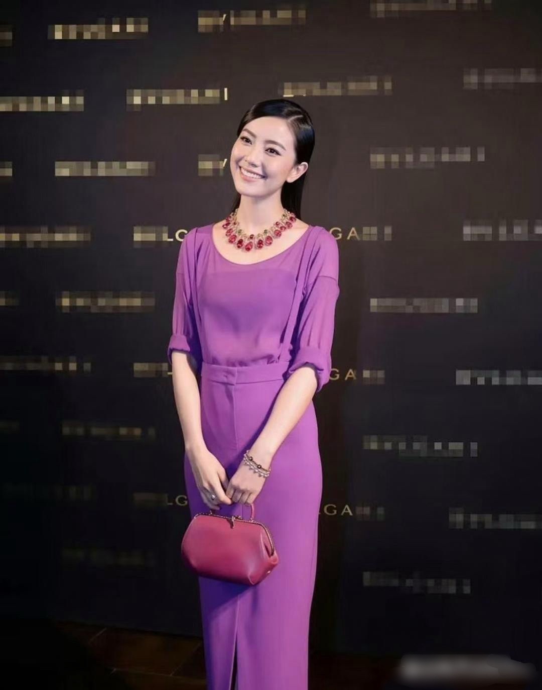 高圆圆啥情况，感觉医美了，怎么都不像她了