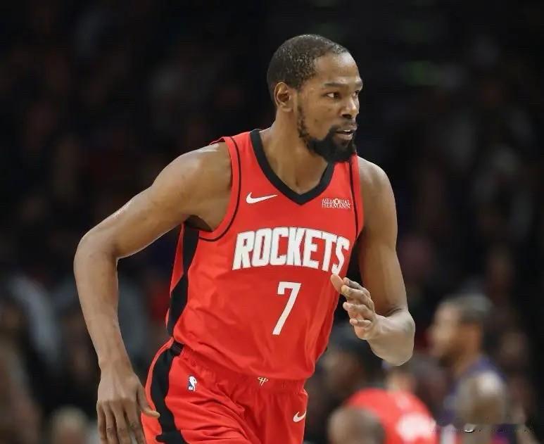 杜兰特所言极是啊！火箭球星杜兰特直言如今NBA环境已经大变，他说：“我认为身高1