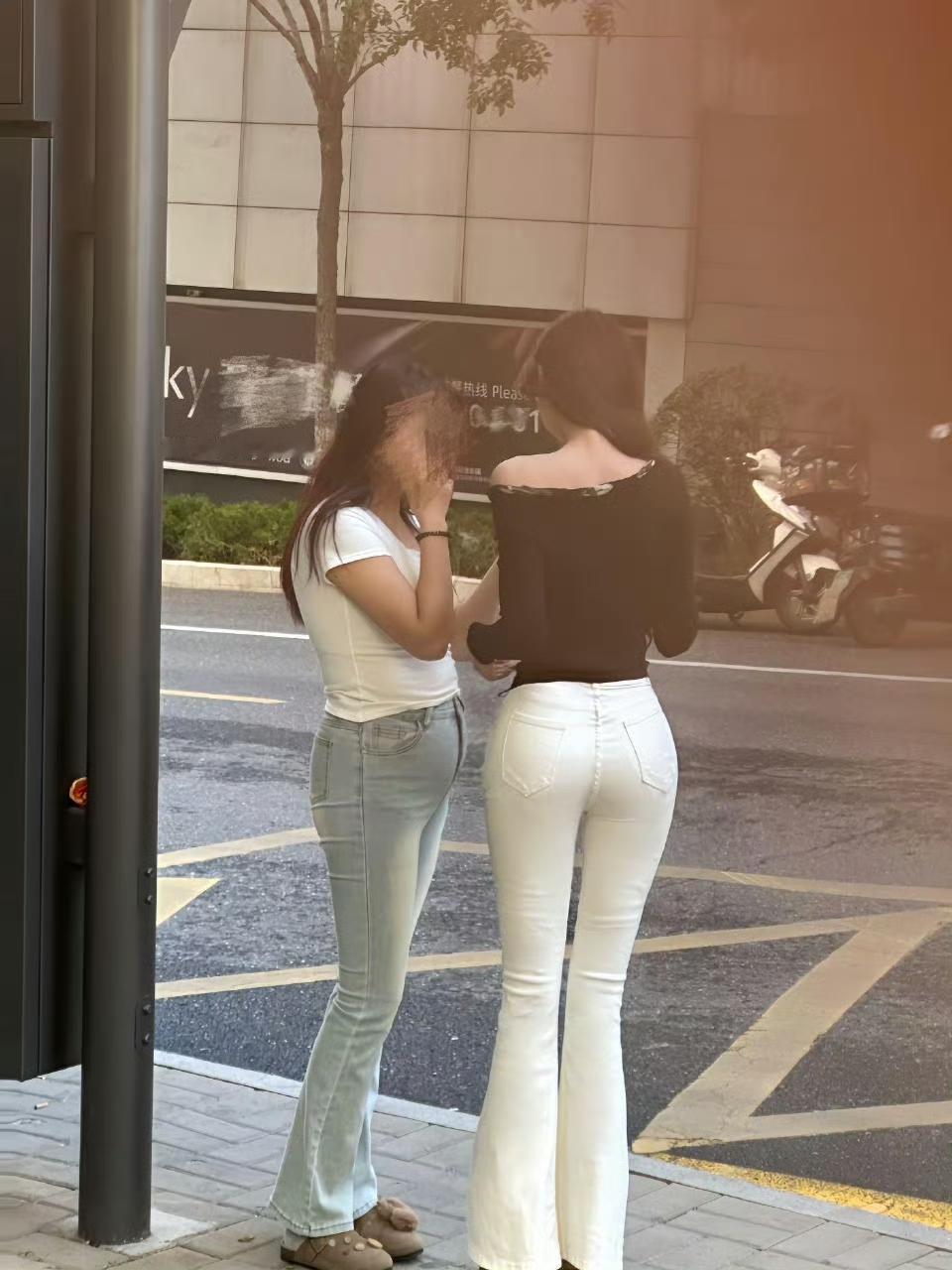 终于知道美女为什么是美女了．...我其实一直觉着自己不胖的…身高165，体