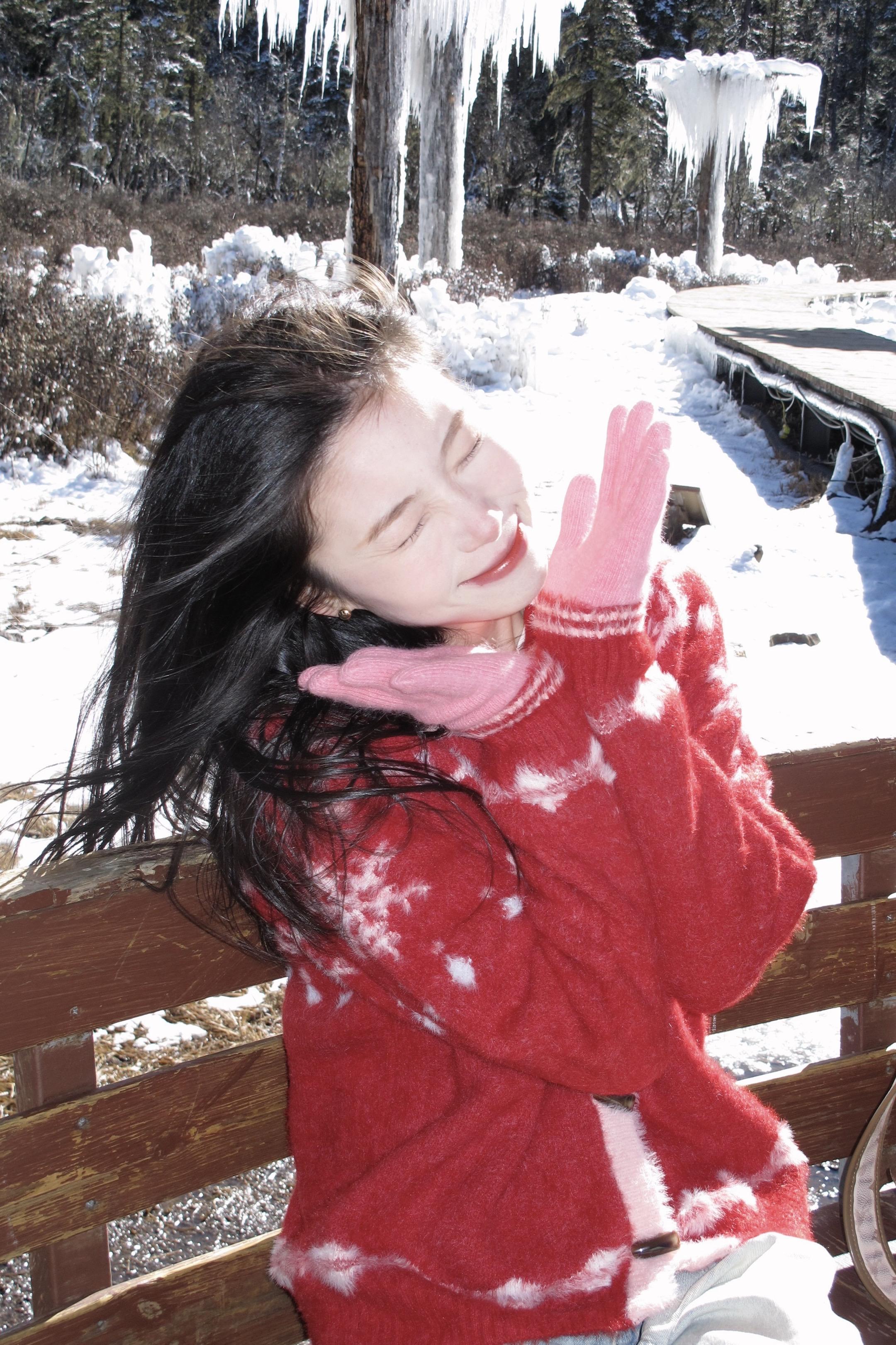 有荆棘没关系 幸福会降临。