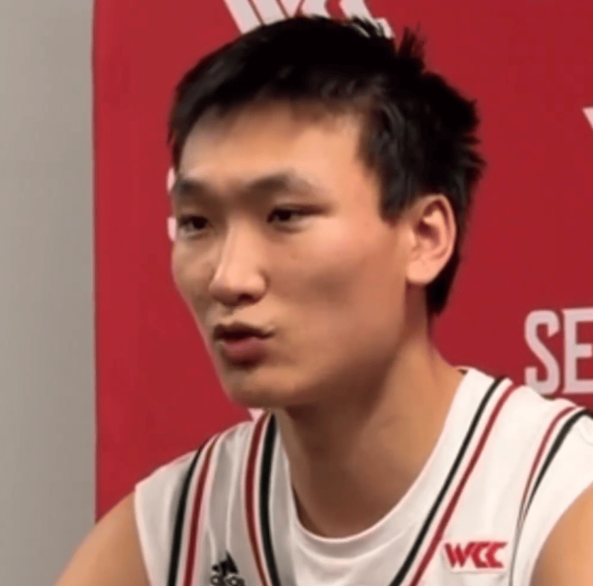 淡厚然: 对抗强度和攻防转换方面, 国内联赛与NCAA差距明显