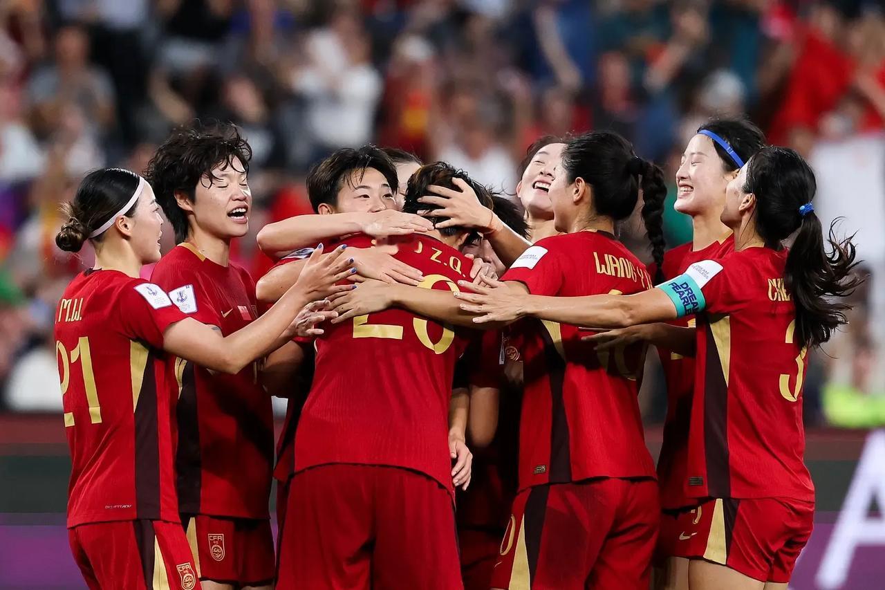 1-2惜败！中国女足虽败犹荣，这场球真的太遗憾了😭刚刚看完女足亚洲杯半决赛，