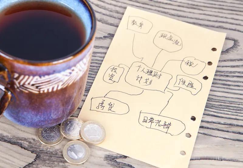 轻易结婚真有可能成为人生债务，这“吃人的婚姻”可太可怕了。和穷人结婚，一不小心