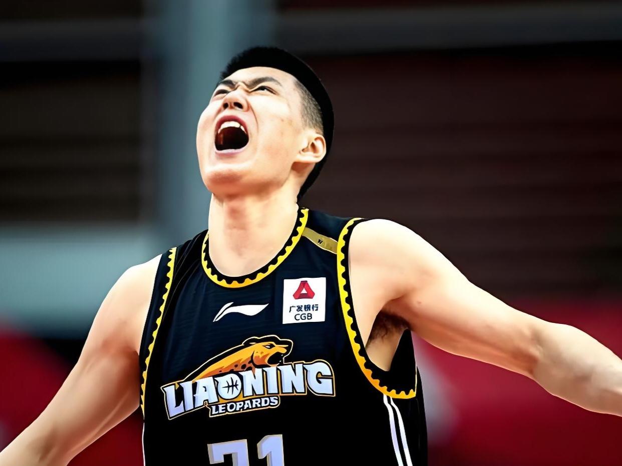 CBA签约消息：据知名篮球自媒体人导演我躺哪_basketball报道，辽宁男篮