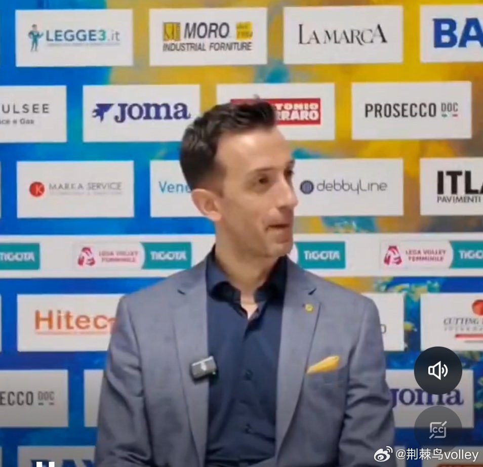 桑塔雷利:加比的状态好多了，她已经重新开始随队训练，参与了进攻练习等所有项目，我