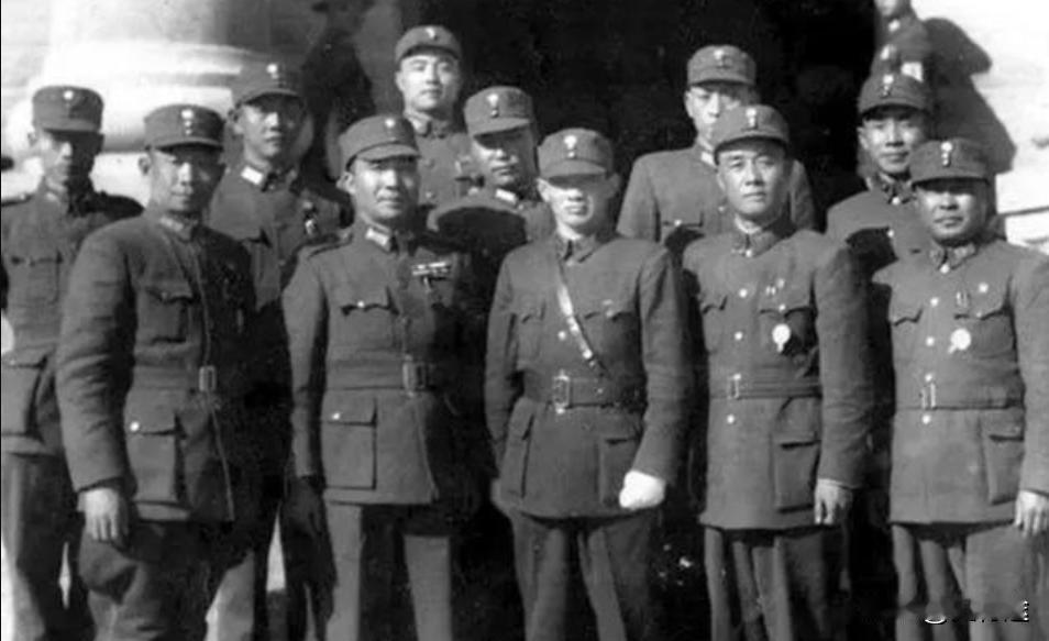 国民党十大起义将领1高树勋原第十一战区总司令，后任河北省副省长！享年74岁！