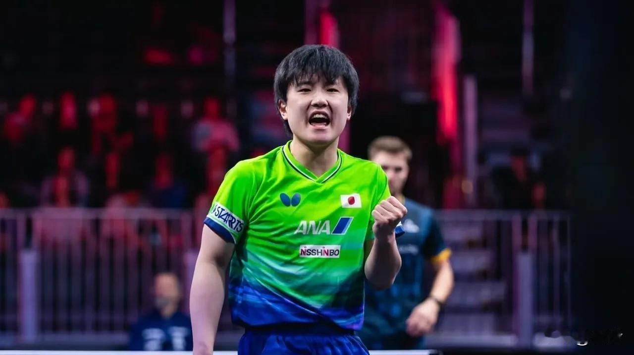 现在最不开心的人，估计就是张本宇了，本来大头提前出局，张本智和可以冲冠军了，没想