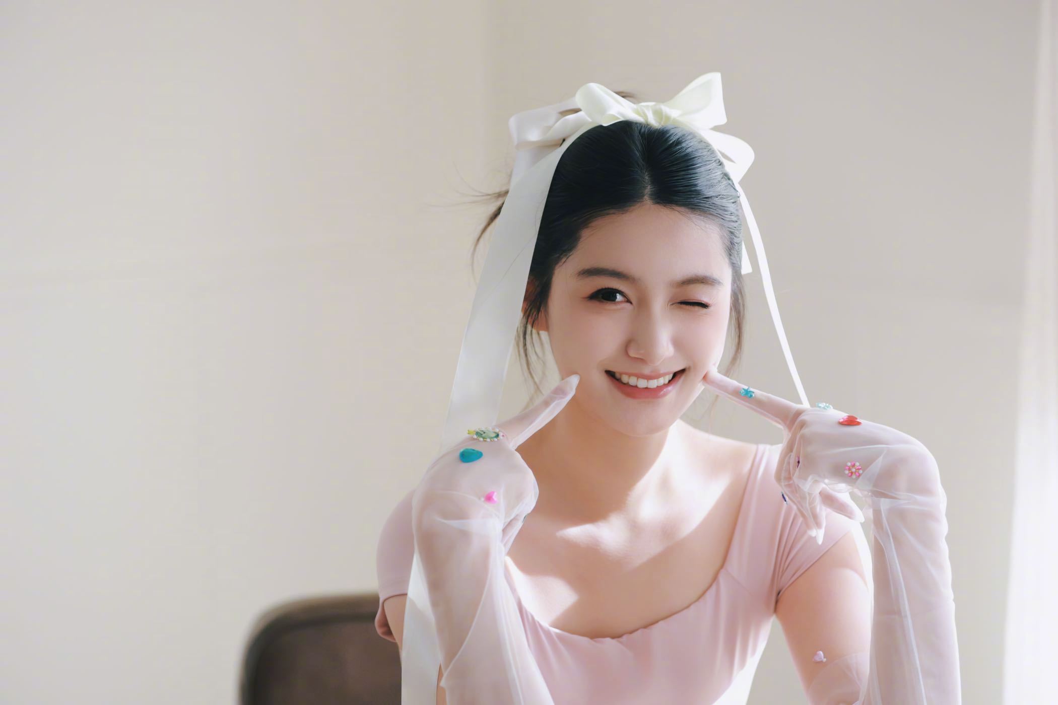 张籽沐05花买股张籽沐18岁生贺暴击！甜酷百变slay全场，这才是05花的正确