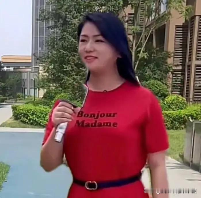 如何看罗姣生不逢时目前，歌手罗姣的粉丝达到800多万，毫不夸张地说，其粉丝量