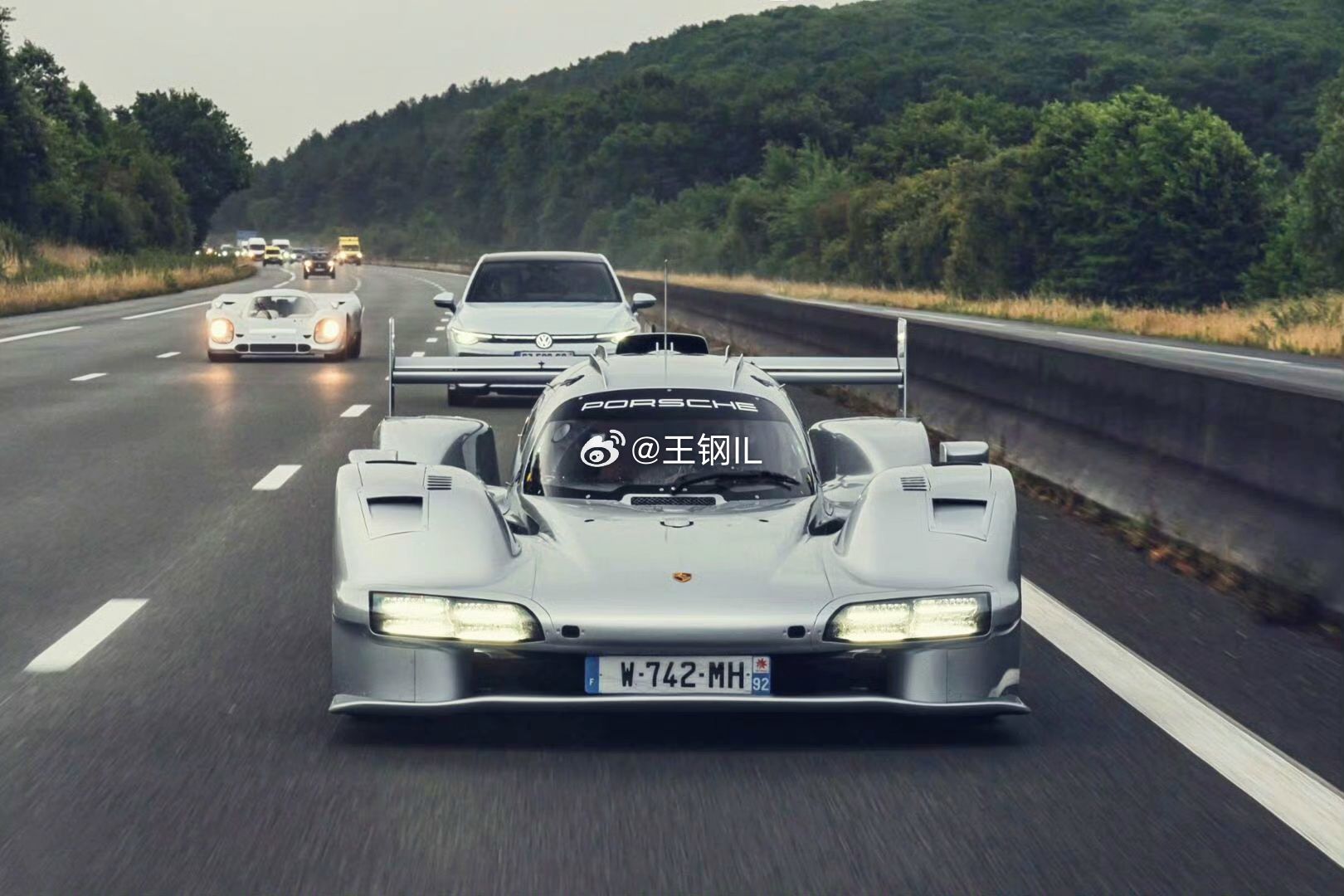 保时捷发布了一款基于保时捷963Hypercar打造的，公路合法车型—保时捷9