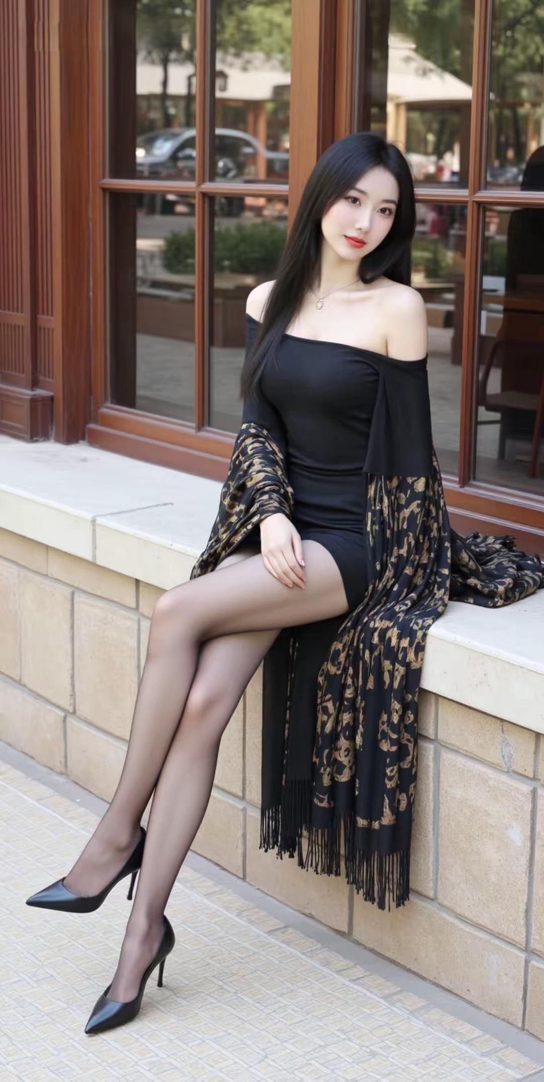 优雅黑裙，时尚街拍，都市女性风范