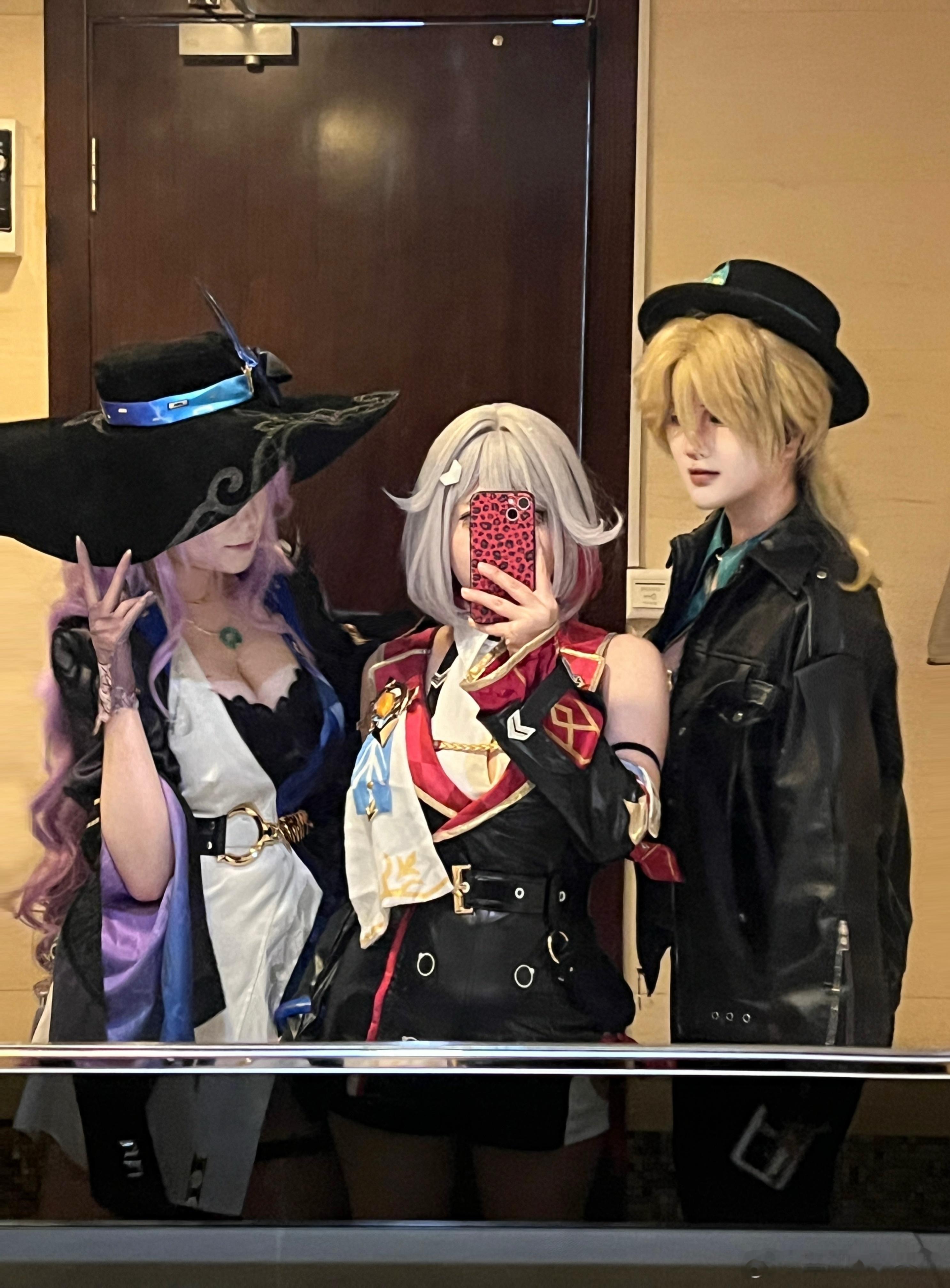 崩坏星穹铁道崩坏星穹铁道星穹铁道二创星穹铁道二周年全世界最好的三人组?