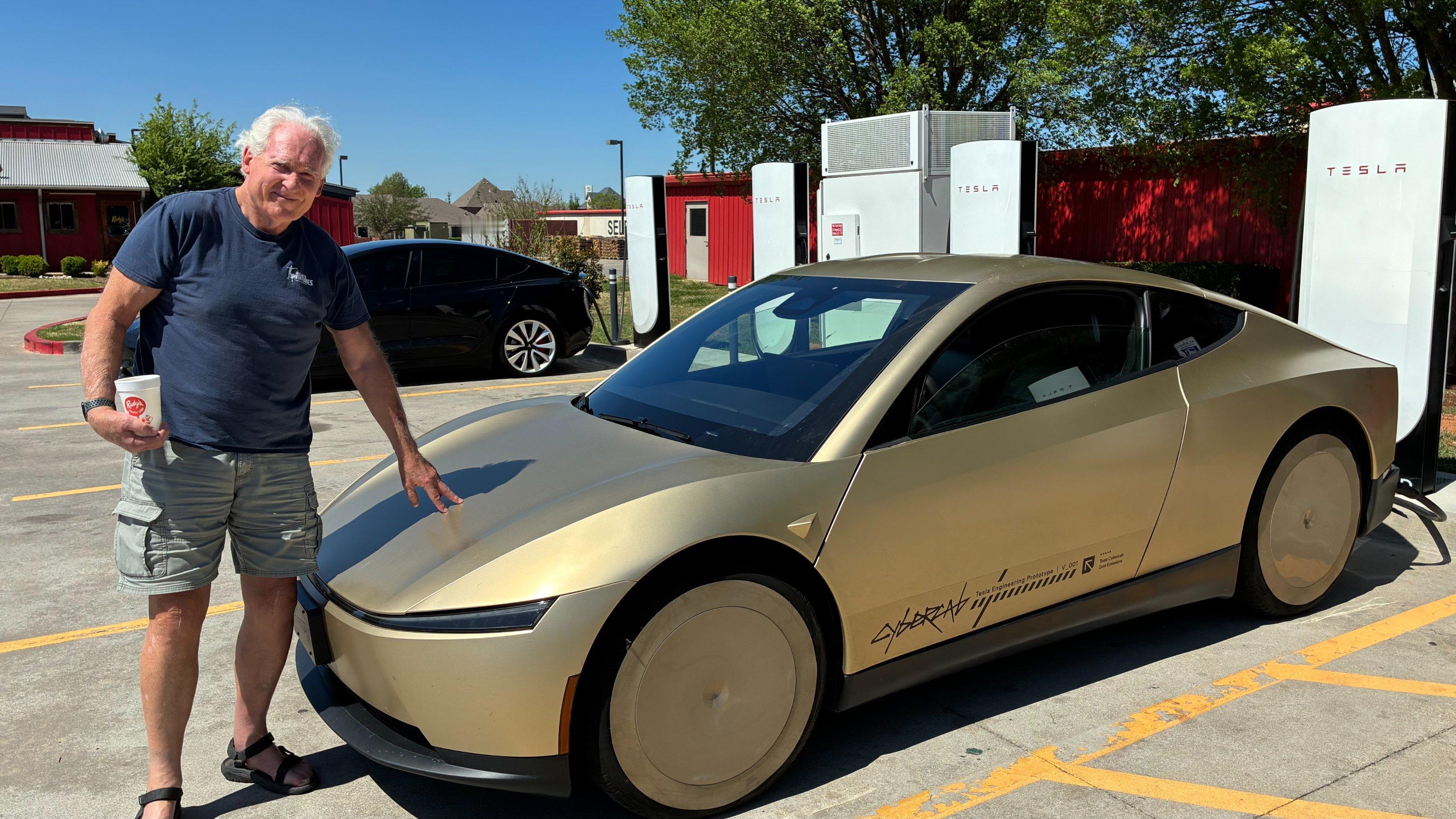 特斯拉FSD监督版获批！荷兰车辆管理局发文解释了相关认证4月11日，特斯拉宣布，