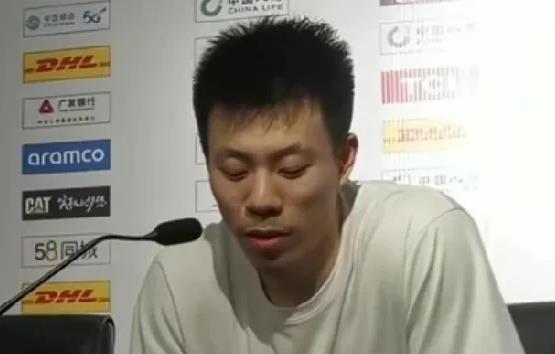 张镇麟离开辽宁，原因和条件是很清楚的。整来姜宇星，都以为辽宁要组双锋线组合，