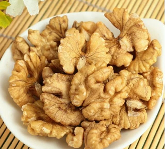 核桃不能与哪些食物一起吃?