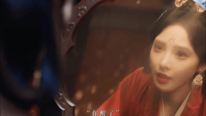 彭小苒每次流泪都不是单纯的哭，她的泪水里满是故事和情感，真的很难找到她的对手，哭