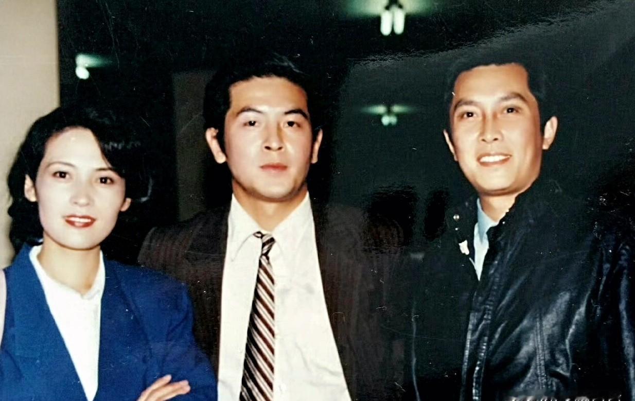 这才是真正的初代顶流！颜值碾压唐国强，演技封神却悄然隐退！左宋晓英右唐国强，