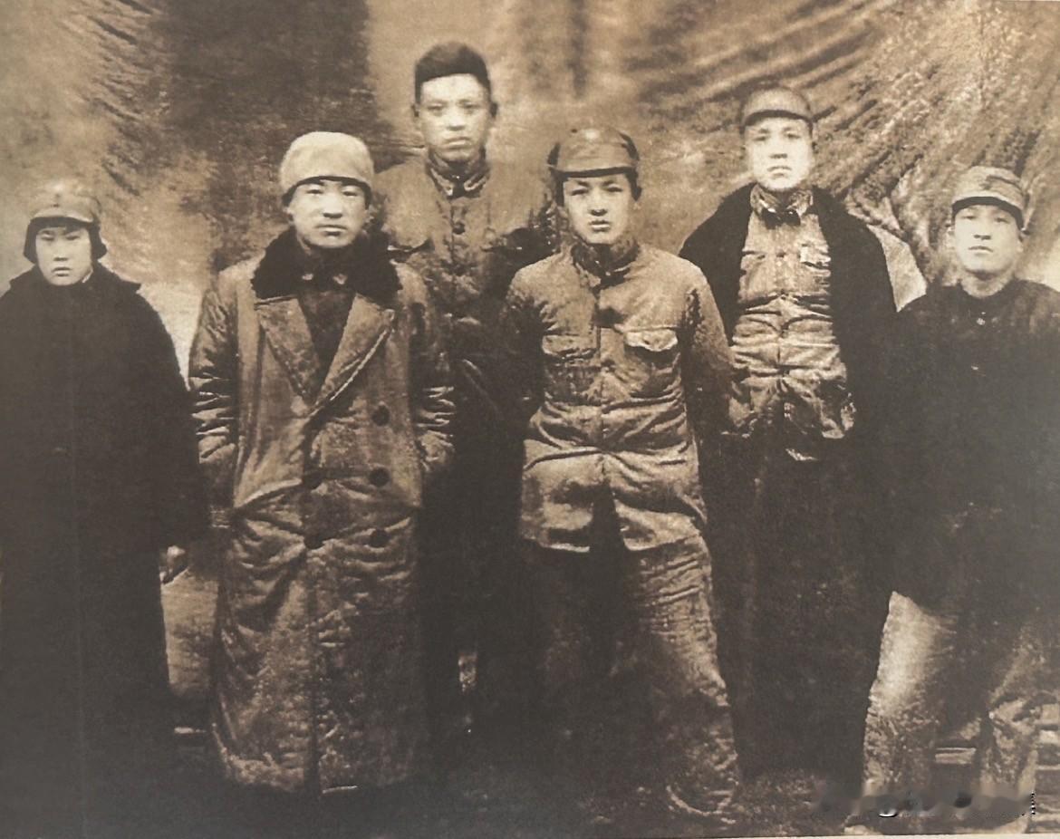 1937年9月，陕甘宁革命根据地的苏维埃政府正式改称陕甘宁边区政府，林伯渠任主席
