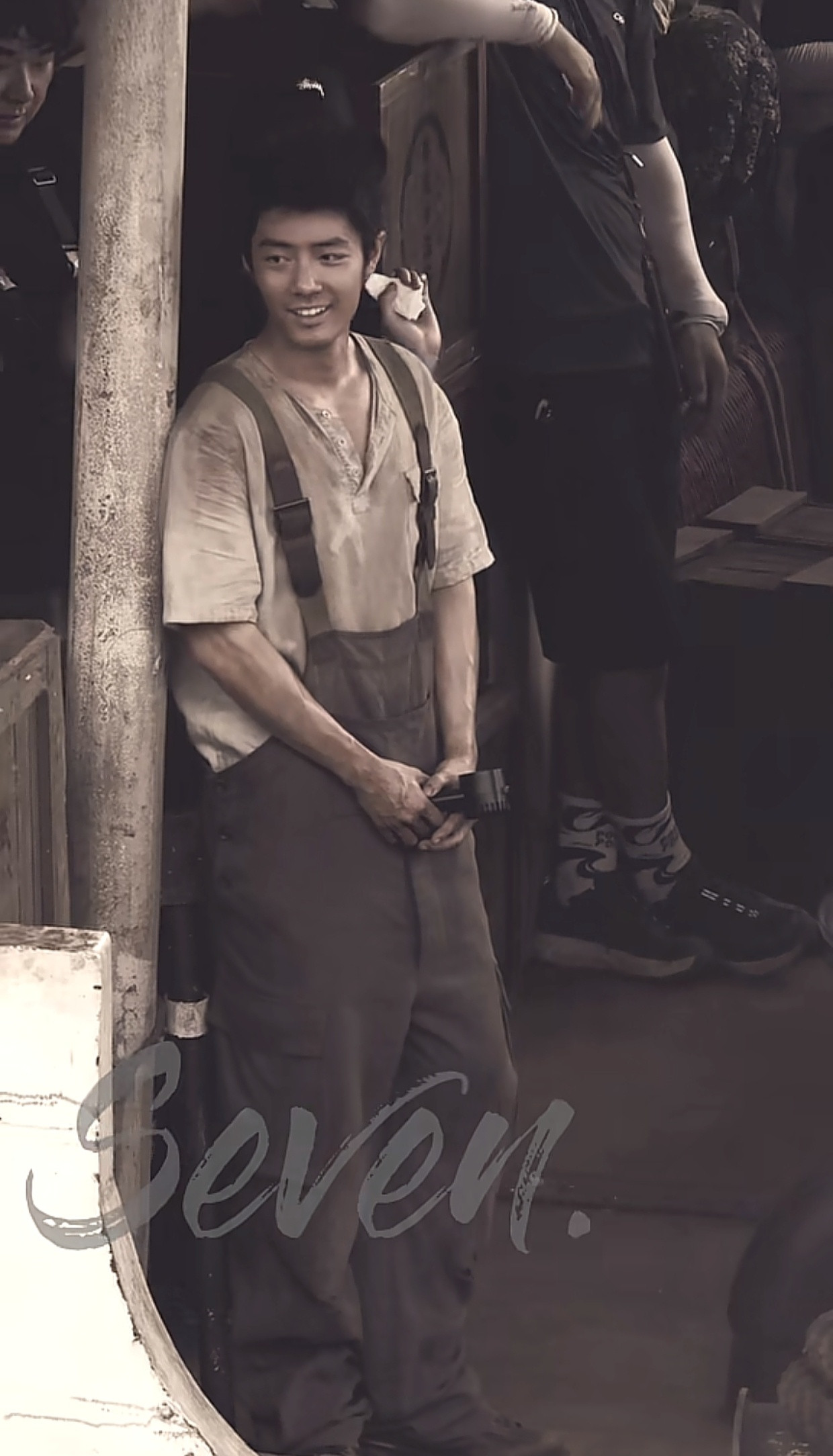 感觉莫得闲像大学时期的肖战