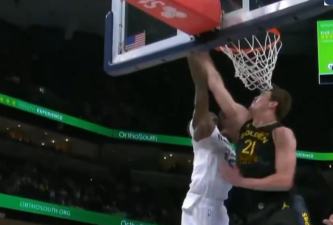 罕见“勇二疯”，残阵勇士客场大胜灰熊今日北京时间8：30，勇士背靠背客场挑战灰