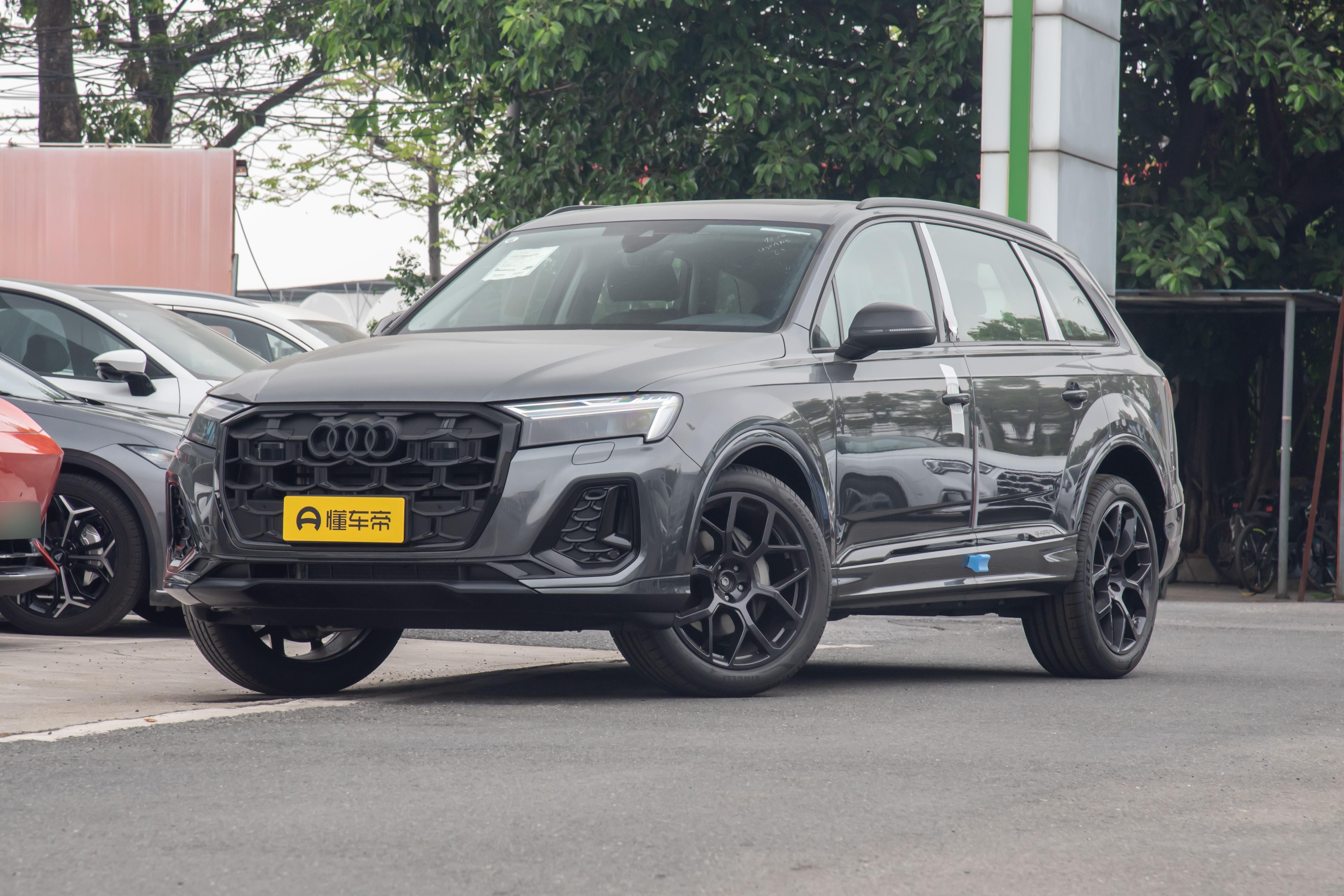 这三款中大型豪华SUV，代表了2026年市场中三种完全不同的购车逻辑：宝马X5是