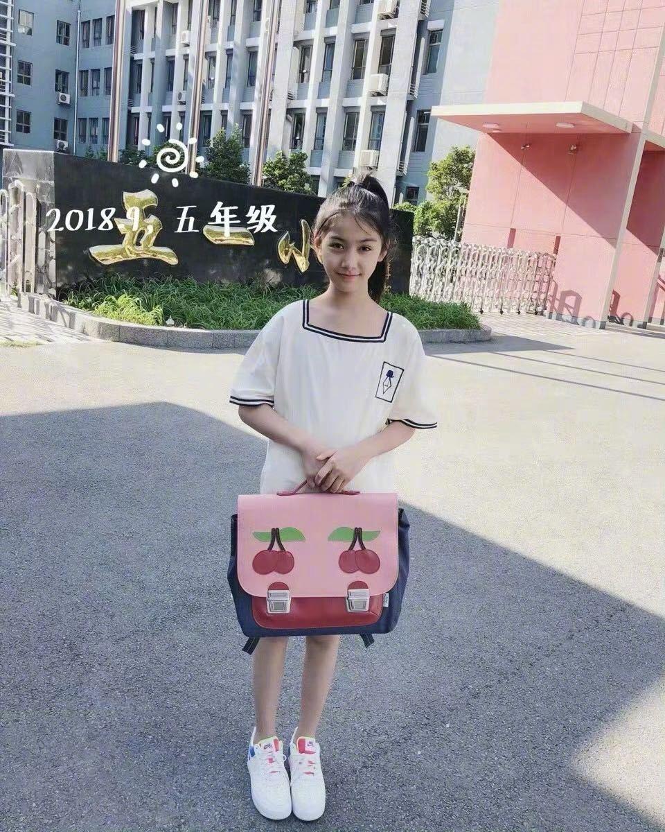 这不是我认识的张籽沐看到张籽沐发的从一年级到高三的开学照，是谁的青春记忆被唤醒