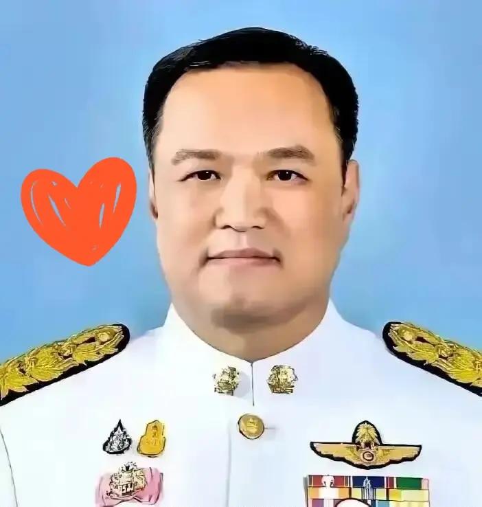 泰国宣布：8月26日，据新华社曼谷电，泰国宪法法院于当日对外发布公告，宣布开庭