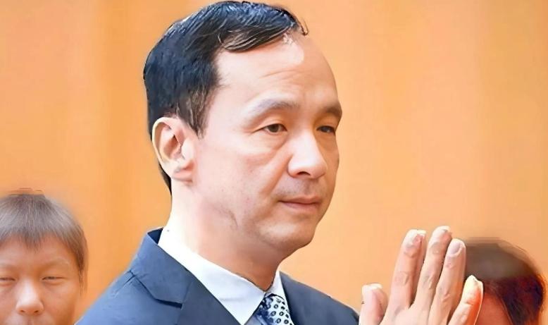 朱立伦表态了！针对台北市长选情国民党前主席朱立伦10月15日表示，蒋万安应做好台