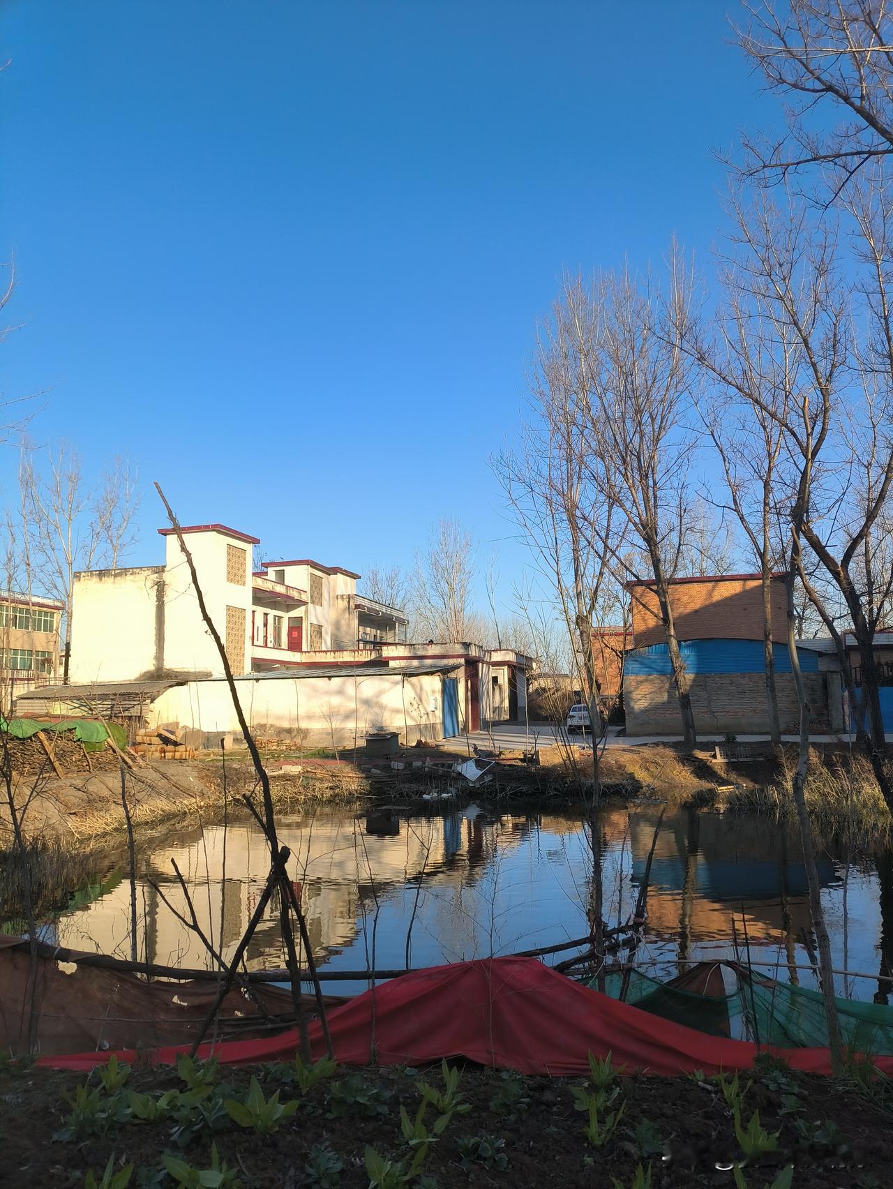 晚年有儿子和没儿子，区别显著！相较于发达城市，农村重男轻女的思想更为浓厚。农