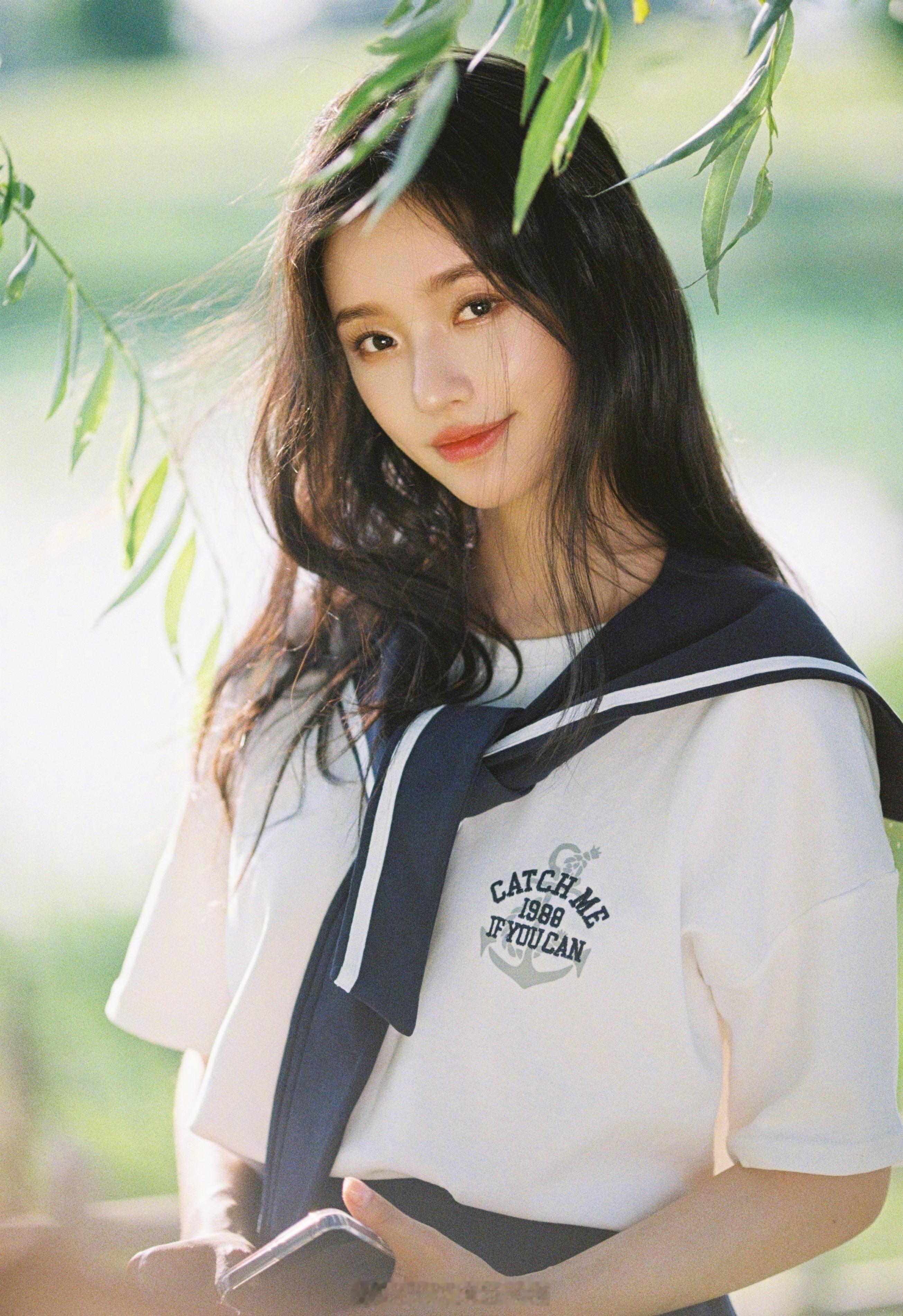 林允少女的模样​​​