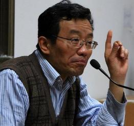 复旦大学教授王德峰，撕开了中国社会当下最大的遮羞布，振聋发聩！他说：“今日之中国