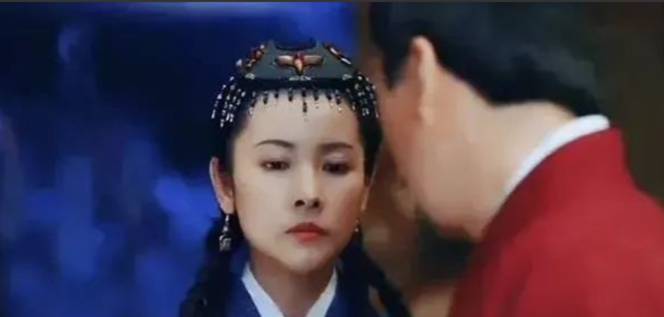 1407年，徐皇后刚咽气，47岁的朱棣就转而看上了26岁的小姨子，朱棣兴高采烈地