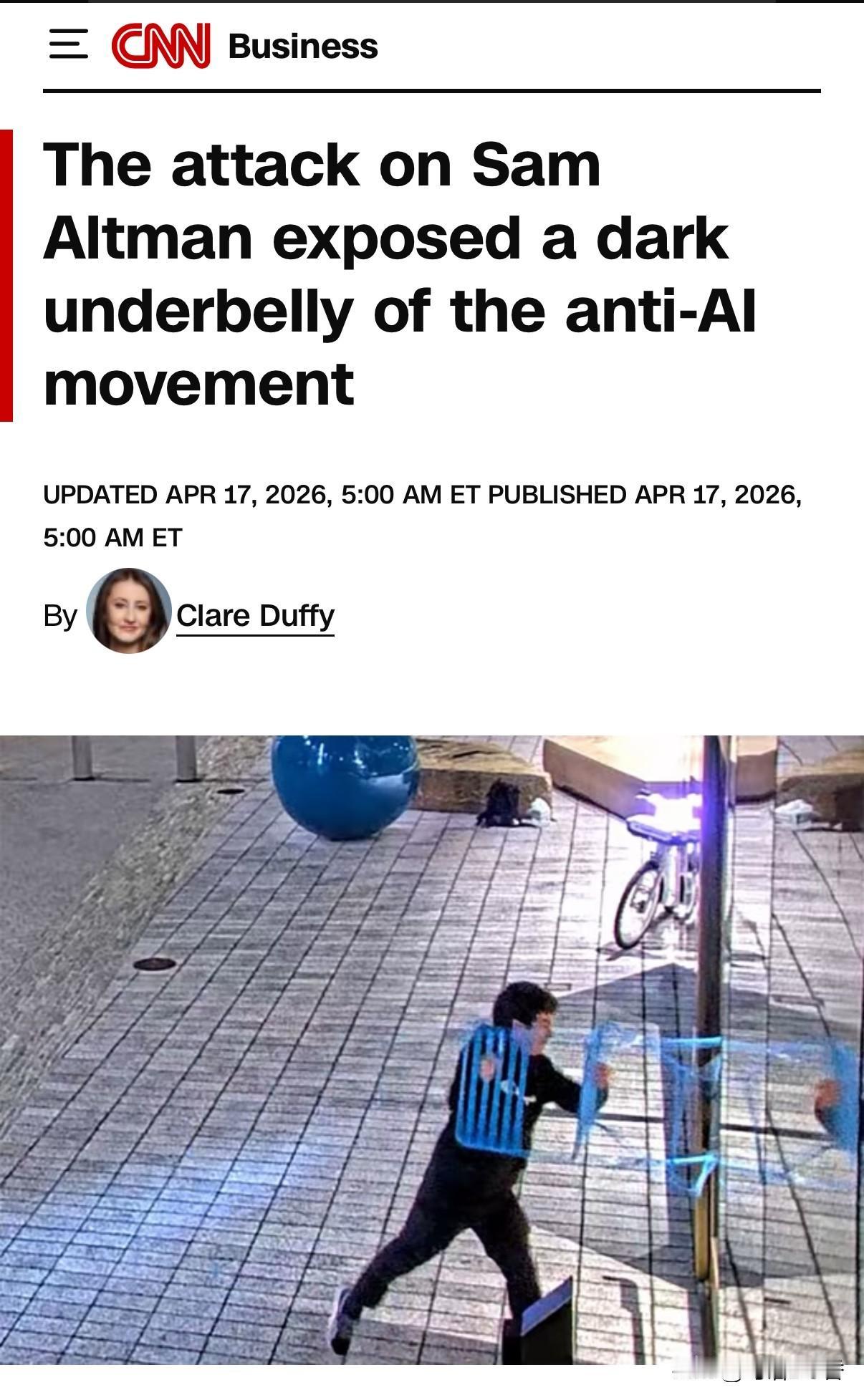 美媒称，上周一名20岁的男子袭击了OpenAI首席执行官山姆·奥特曼的家，这反映