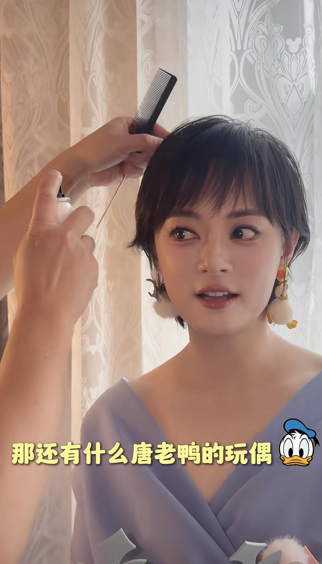 娘娘这也太美了，感觉孙俪的颜值又提升了一个level，唇下面的痣也没有了。以