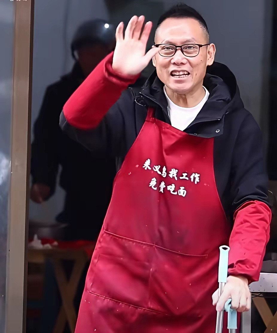 义乌一老板连续300多天免费供面，有人吃着吃着就哭了！老板：“两三百块钱就可以让