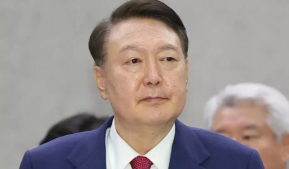 【拘捕尹锡悦失败，韩国法律就是笑话】拘捕一个人还能失败？不是笑话吗？你要拘捕他，