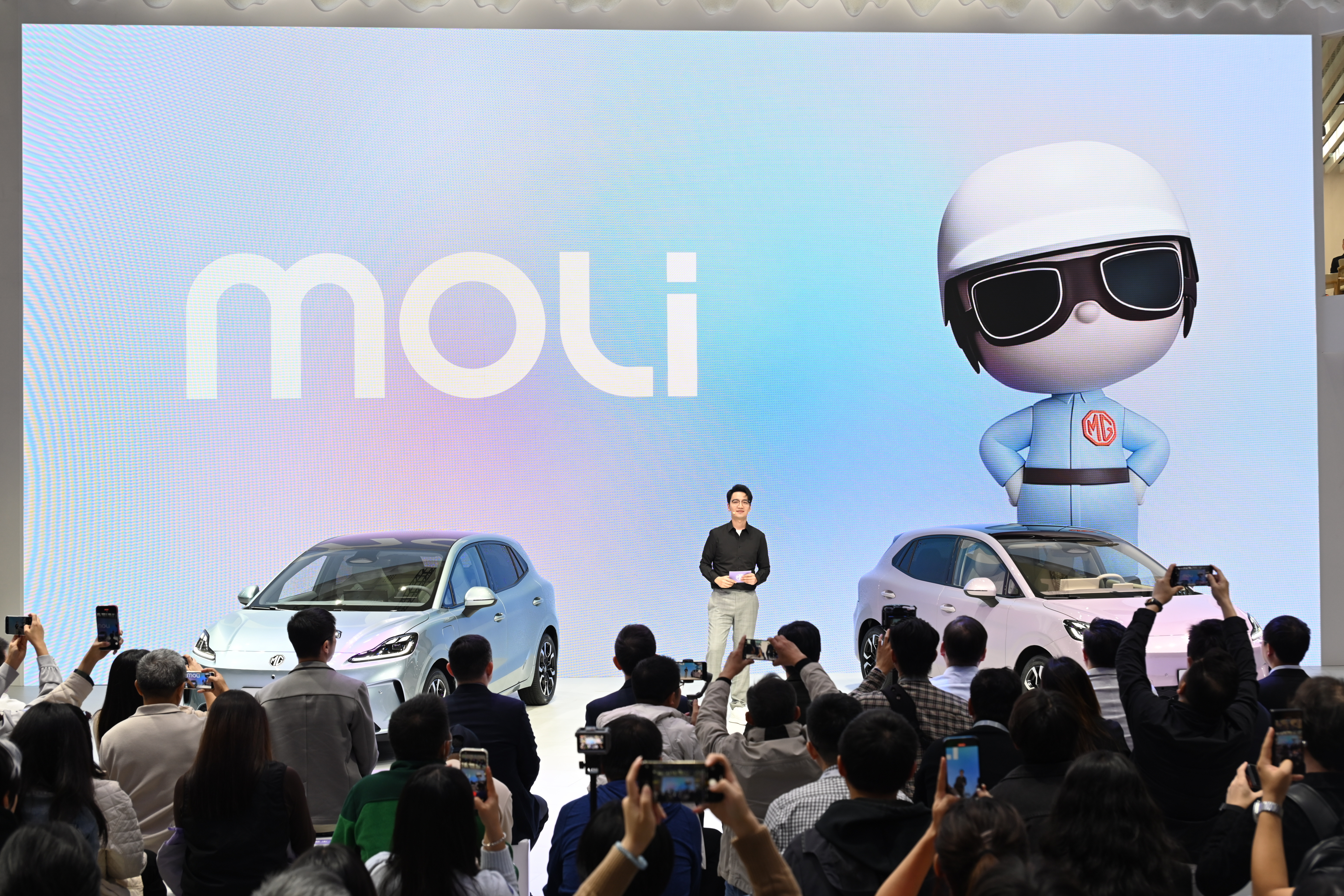 Q:全新MG4半固态安芯版何时上市交付？A:于2025广州车展首秀，12月正