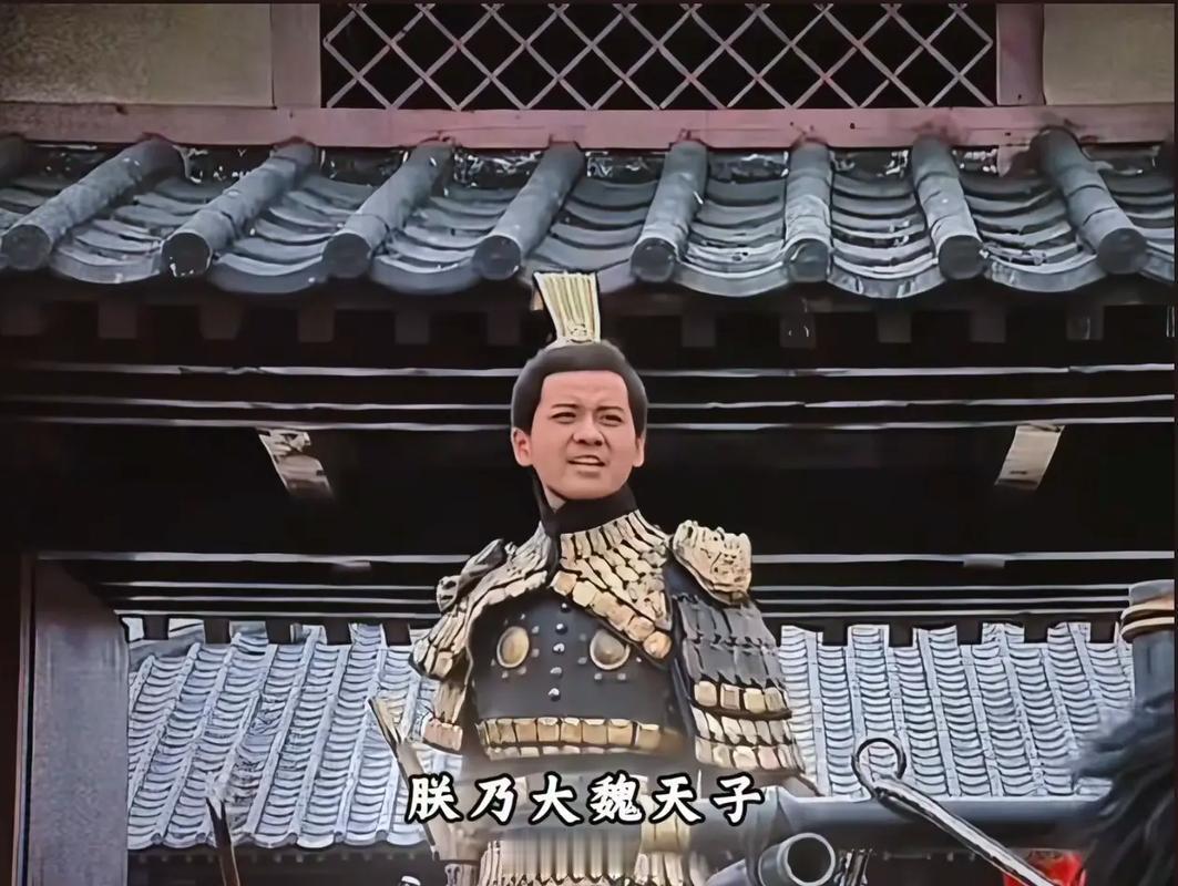 曹髦他是唯一一个亲自提剑冲锋的皇帝，但可悲的是没有人来救他中国从秦始皇到溥仪