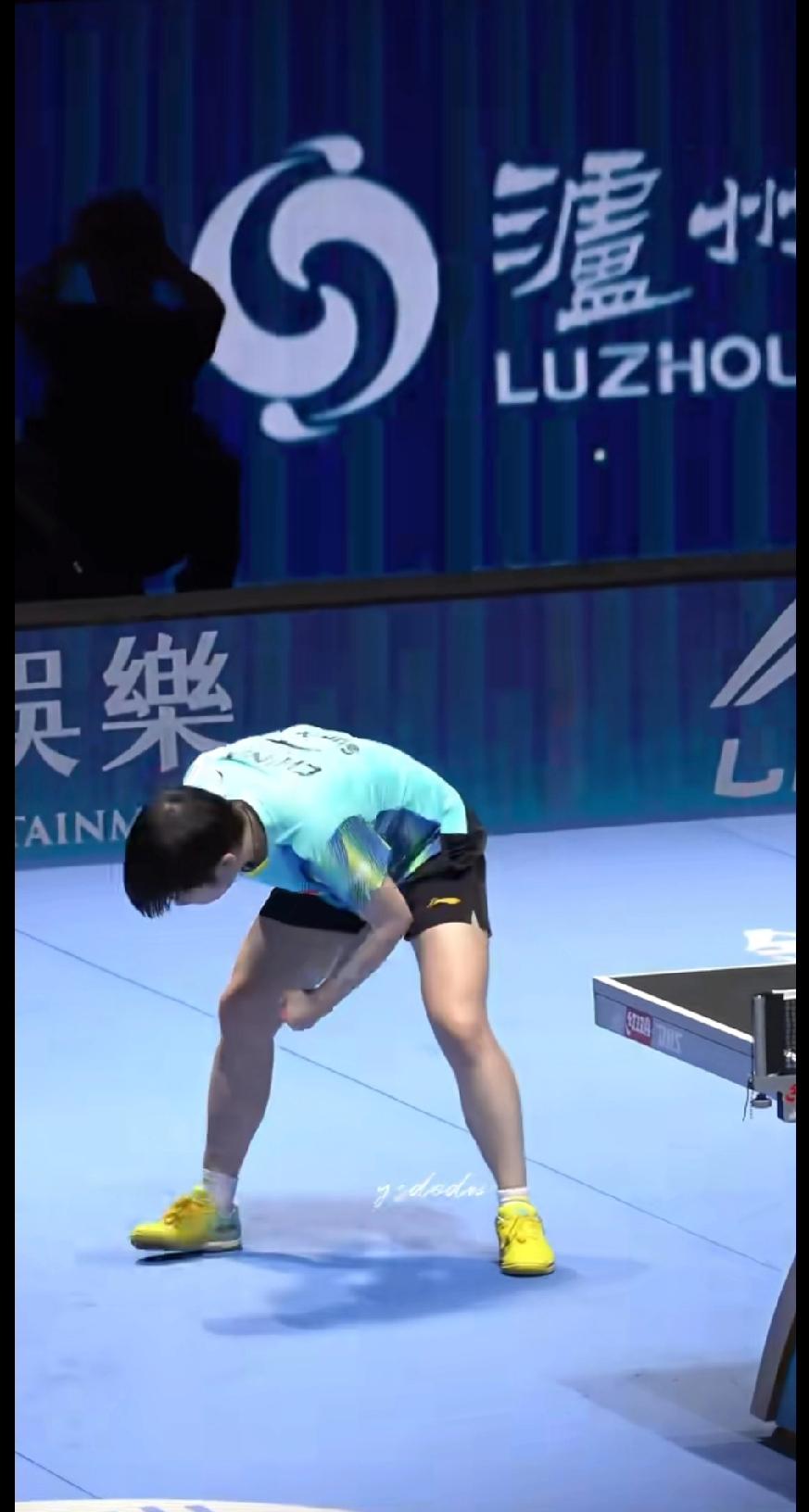 孙颖莎赢球嘶吼太让人心疼！憋足一口气，世一的压力谁懂啊真的很久没见莎莎赢下