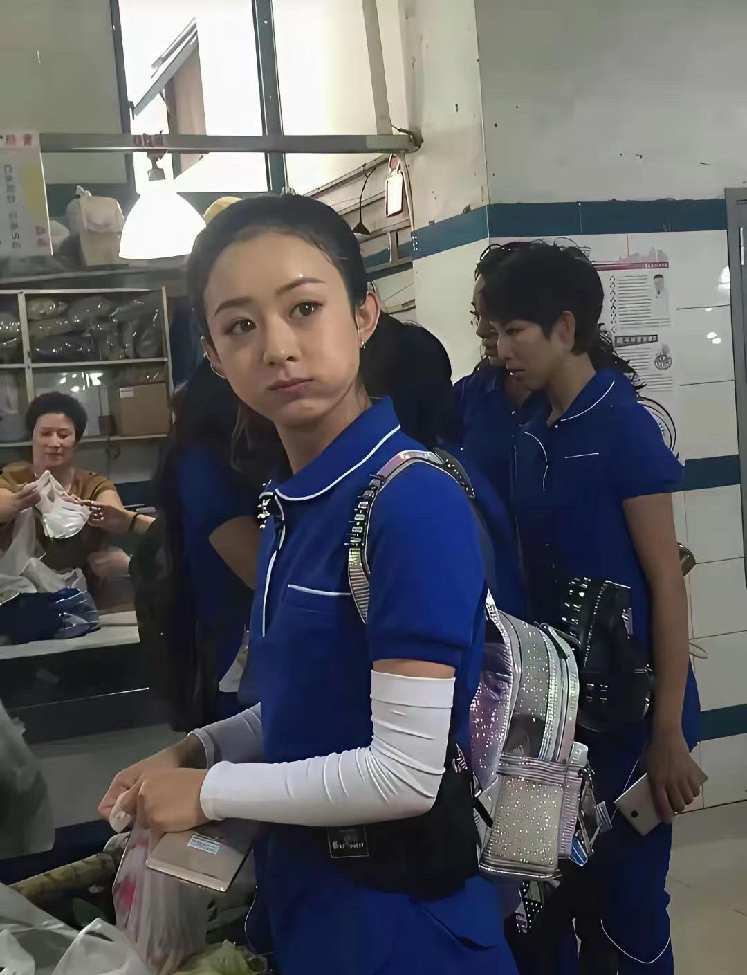 老天奶，我好像突然有点理解冯绍峰了。