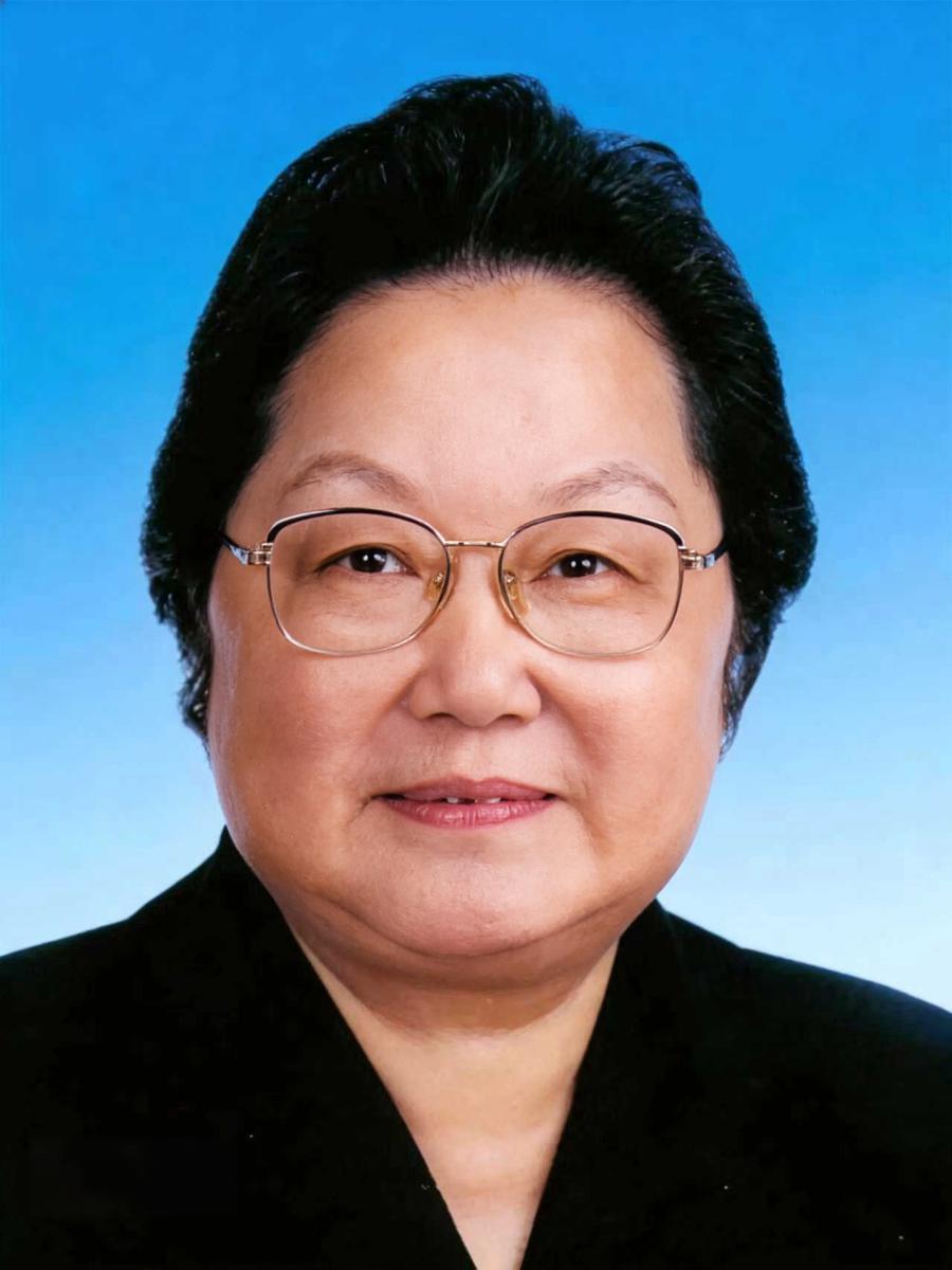 她是上海市人大常委会原主任、党组书记，上海市政协原主席、党组书记，从湖南长沙走出