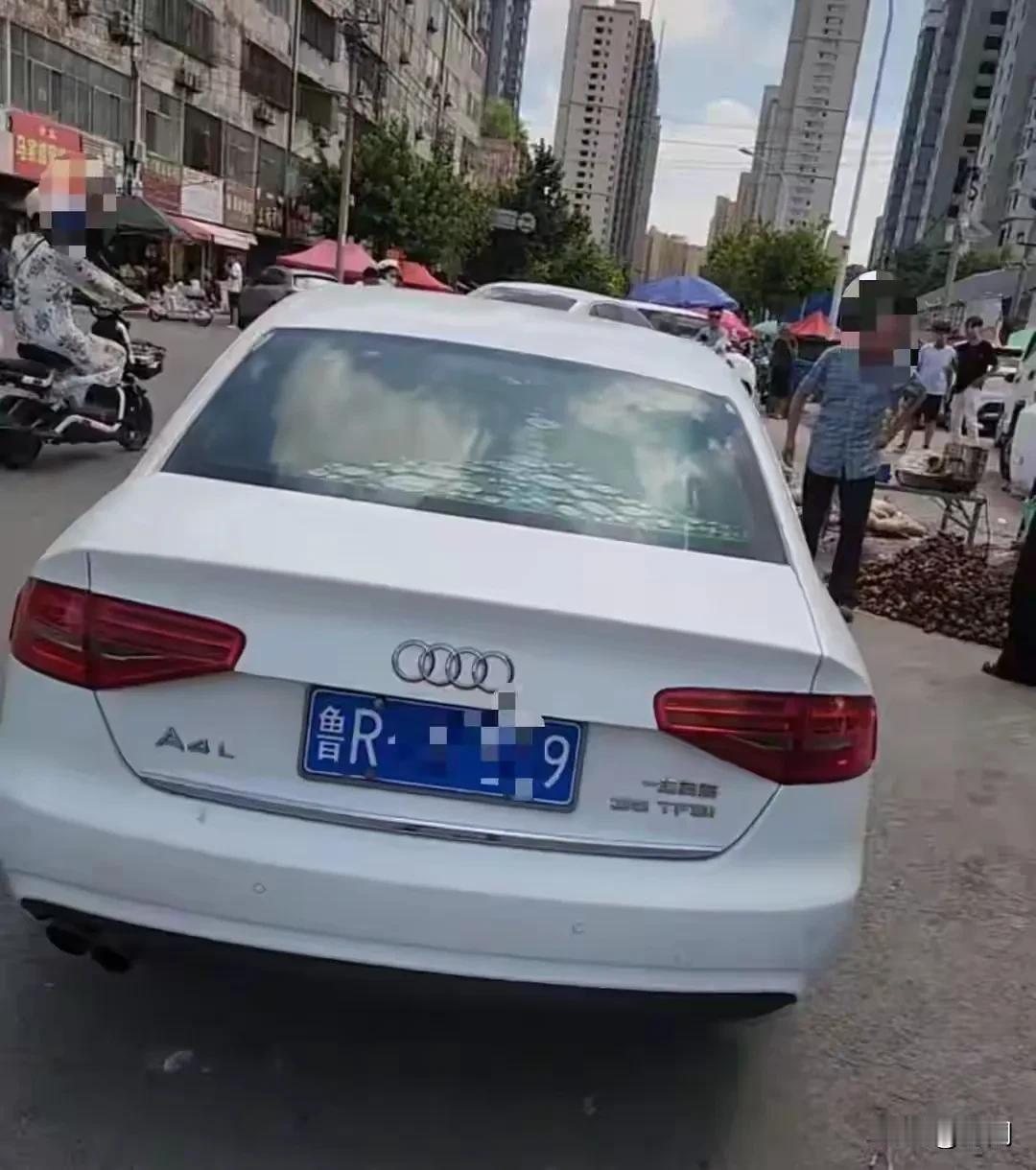 买瓜找茬的“女版刘华强”的处罚结果来了：罚款3250元，行政拘留7天，驾驶证扣1