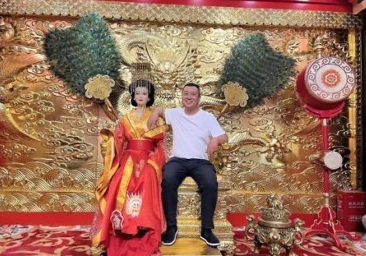 老公的艳遇看这无处安放的小手