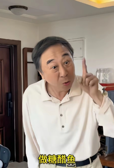 冯巩又出新段子了，他用纯正的天津方言对老婆说:“老婆，你别逼我，把我逼急了，我嘛