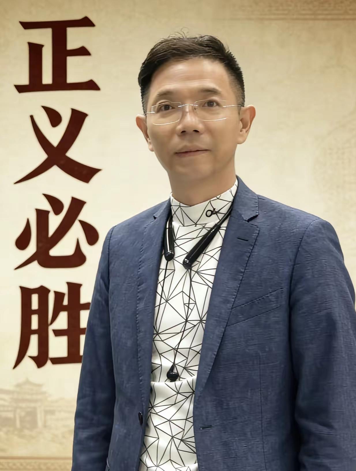 “错换人生28年”案总算有了关键进展！许妈带着铁证苦等了整整六年，李律师那句“前